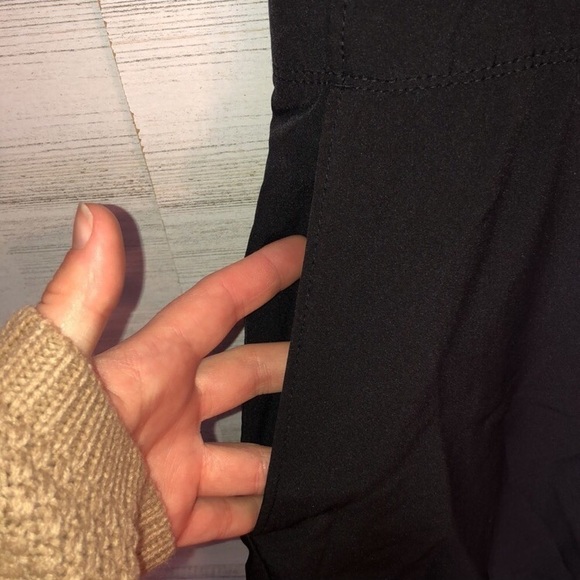 Men’s performance shorts black golf shorts stretchy material size 36 - Picture 2 of 5